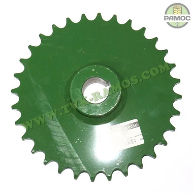 Зірочка Z=32 d=30 під шпонку до техніки Джон Дір, артикул AZ49867.P.